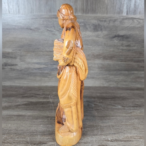 MCM Israel Olive Wood Handmade Carved Woman Figurine Wheat Harvest 10" Tall - Picture 5 of 11